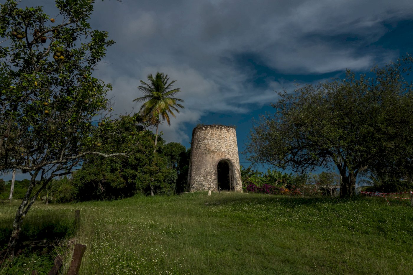 Il tempo di uno chaudage e la dimensione del rhum a Marie-Galante