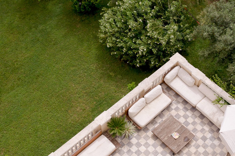 Villa Nuovo Paradisetto / Velier Life