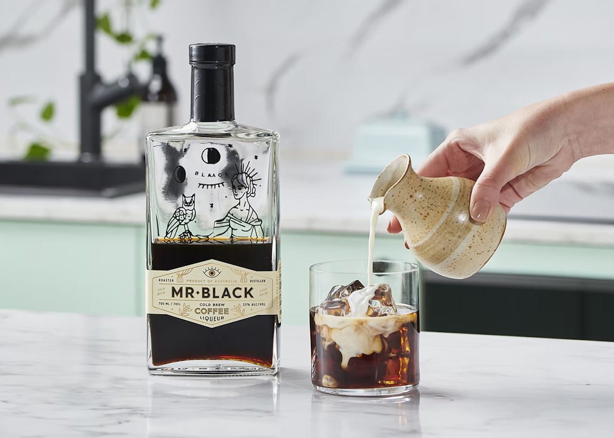 MrBlack_HowToDrink_WhiteRussian_Hero.jpg
